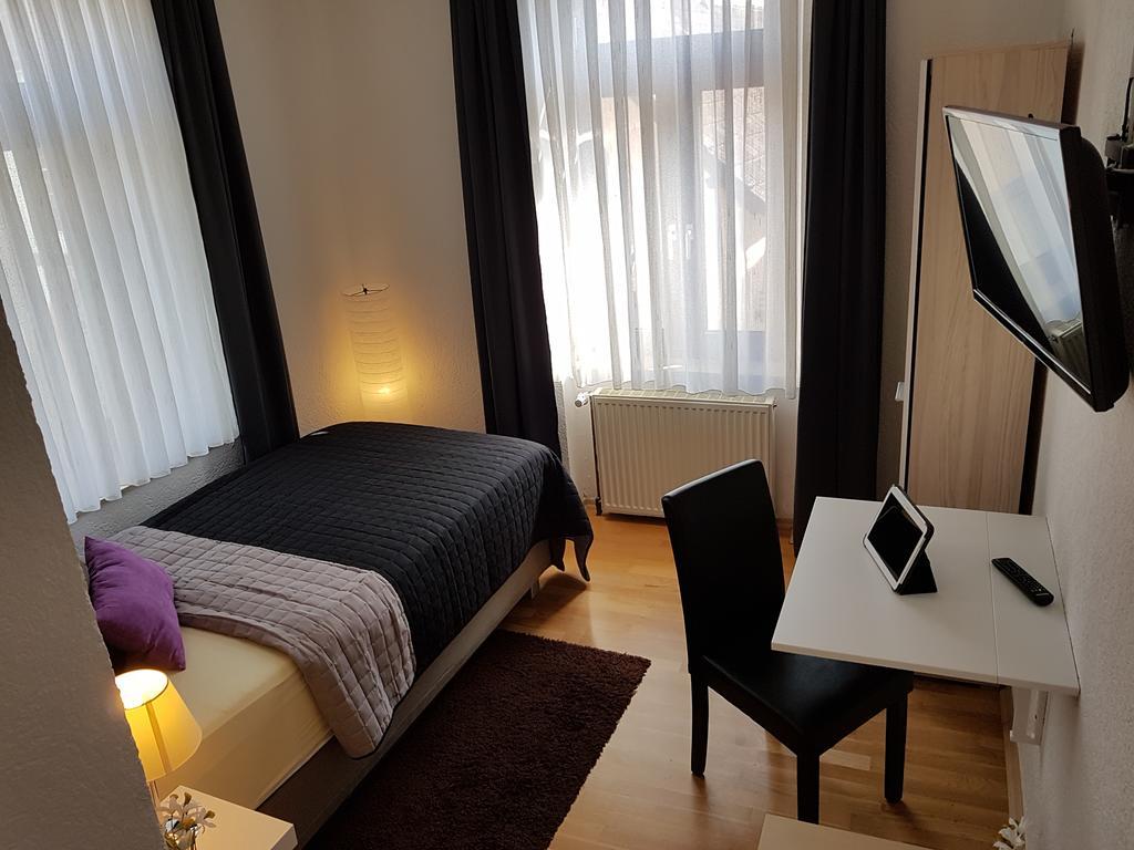 Hotel Exquisite Bobenheim am Berg Екстер'єр фото