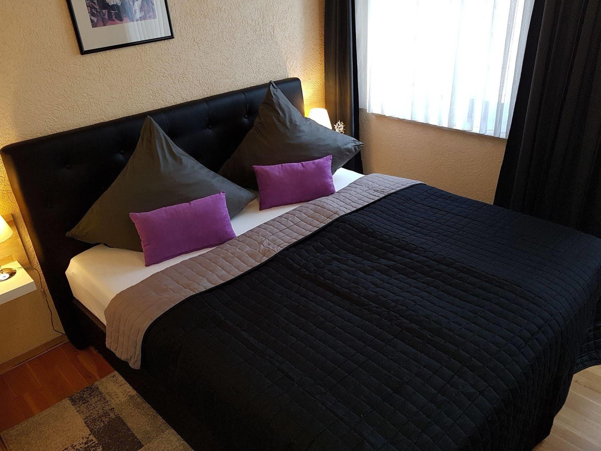 Hotel Exquisite Bobenheim am Berg Екстер'єр фото